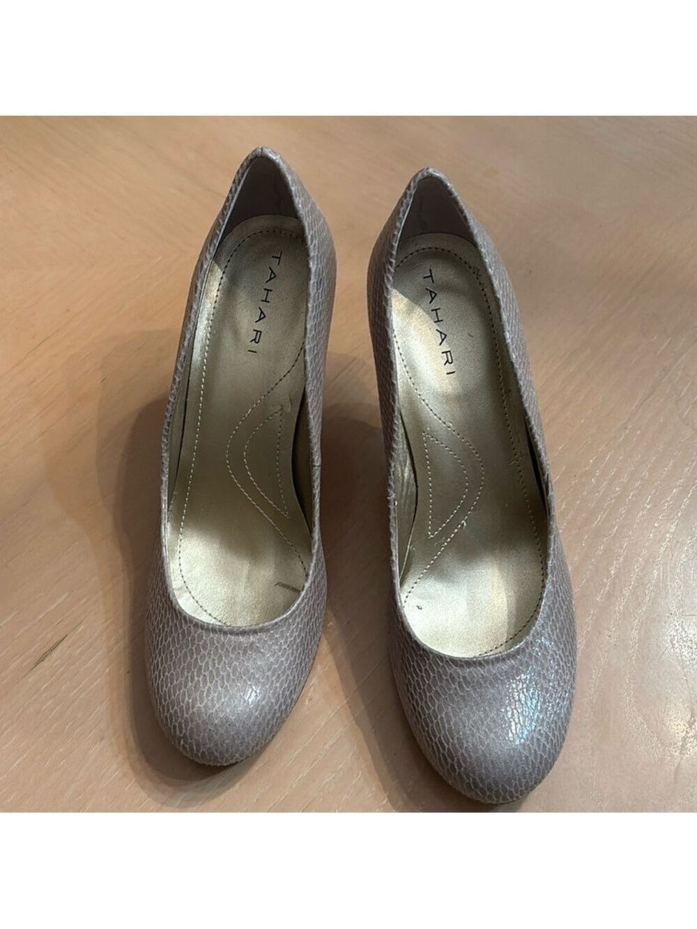 Tahari Tan Snakeskin Colette with Scalloped Sides & Tapered 3.5” Heel - Size 6